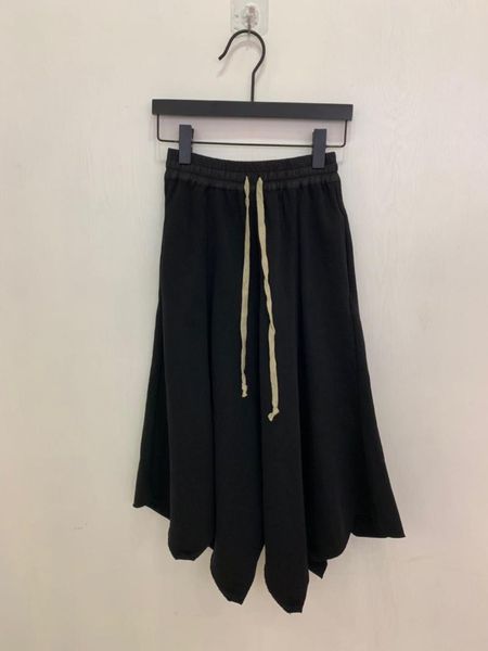 new designer women black skirt elastic waist mid long skirts female casual fashion solid long skirt
new designer women black skirt elastic waist mid long skirts female casual fashion solid long skirt