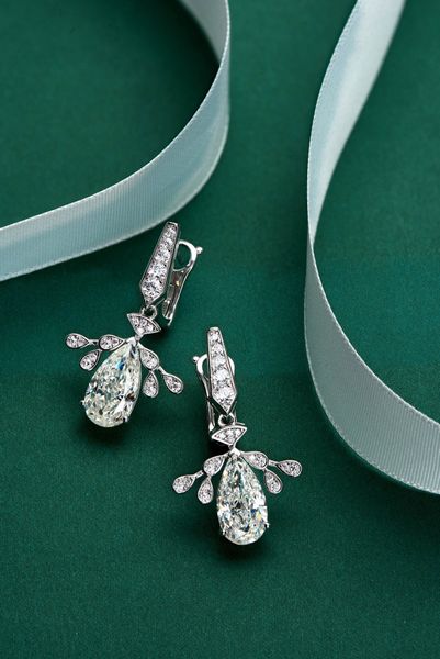 s925 silver stud earring drop shape with sparkly diamond luxury quality for women wedding jewelry gift ps3747, Golden
s925 silver stud earring drop shape with sparkly diamond luxury quality for women wedding jewelry gift ps3747, Golden