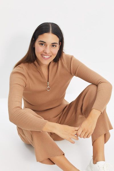 women's two piece pants trendyol zip detail sweater knitwear sub-suit twoaw22au0155, White
women's two piece pants trendyol zip detail sweater knitwear sub-suit twoaw22au0155, White