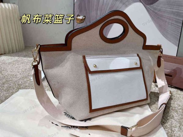 lbb 2021 ladies casual canvas stitching brown calfskin one shoulder messenger commuter bag size 29*24
lbb 2021 ladies casual canvas stitching brown calfskin one shoulder messenger commuter bag size 29*24