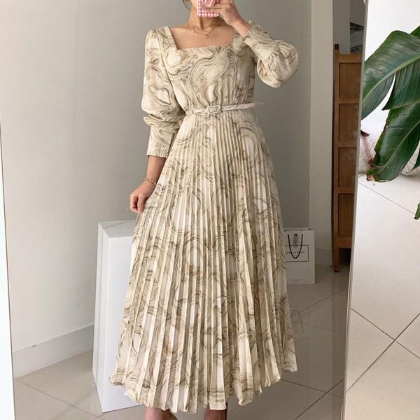casual dresses vintage elegant square collar women pleated dress printed long slim belted sashes female, Black;gray
casual dresses vintage elegant square collar women pleated dress printed long slim belted sashes female, Black;gray