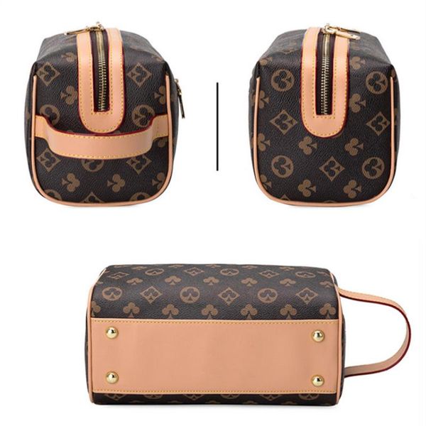 2021 new male makeup printing female portable portable cosmetic bags case simple bags storage capacity design and bag cylinder large ba wkwj
2021 new male makeup printing female portable portable cosmetic bags case simple bags storage capacity design and bag cylinder large ba wkwj