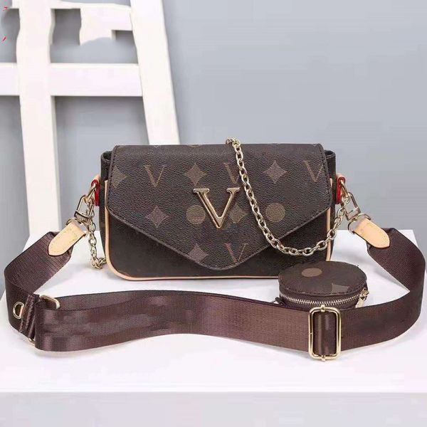 designer lady hand-held cross-body bag leather luxury letters and flowers pattern 2-piece set fashion classic
designer lady hand-held cross-body bag leather luxury letters and flowers pattern 2-piece set fashion classic