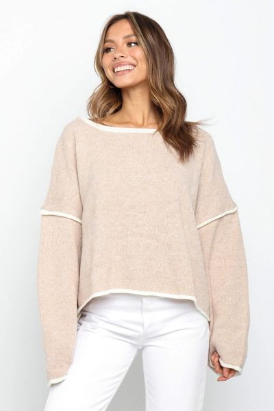 2021 winter wear new net red loose pure splicing pullover personality fashion knitted sweater bottom coat, White
2021 winter wear new net red loose pure splicing pullover personality fashion knitted sweater bottom coat, White