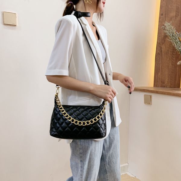 2020 fashion solid color pu leather diamond pattern women's shoulder messenger bag purses and handbags crossbody bags for women c0225 
2020 fashion solid color pu leather diamond pattern women's shoulder messenger bag purses and handbags crossbody bags for women c0225