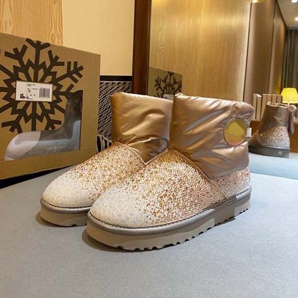 the 2021 designer winter boot upper is crystal clear snow boot fashion womens martin box ankle leather stretch satin sanding for spring and, Black
the 2021 designer winter boot upper is crystal clear snow boot fashion womens martin box ankle leather stretch satin sanding for spring and, Black