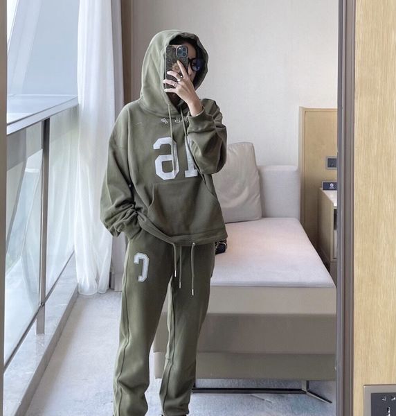 brand hoodie ce letter 16 digital print with drawcord army green and leggings casual pants set, Black
brand hoodie ce letter 16 digital print with drawcord army green and leggings casual pants set, Black