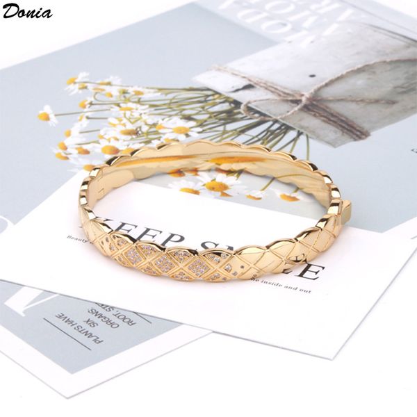donia jewelry tri color electroplating exaggerated diamond micro inlaid zircon bracelet personality european and american designer bracelet, Black
donia jewelry tri color electroplating exaggerated diamond micro inlaid zircon bracelet personality european and american designer bracelet, Black