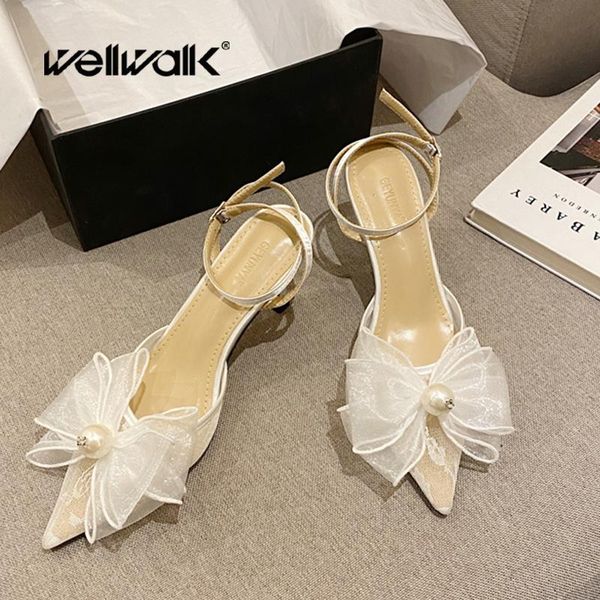 lace ankle strap sandals women kitten heels pointed wedding bridal shoes pearl flower bow female pretty slippers 2021 chic style, Black
lace ankle strap sandals women kitten heels pointed wedding bridal shoes pearl flower bow female pretty slippers 2021 chic style, Black