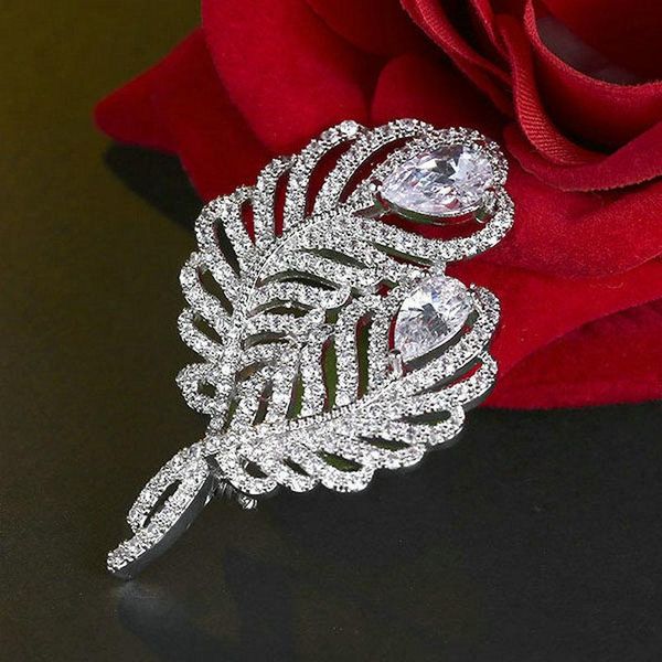 pins, brooches 1pc clear cubic zircon fashion woman feather shaped sweater coat for party jewelry, Gray
pins, brooches 1pc clear cubic zircon fashion woman feather shaped sweater coat for party jewelry, Gray