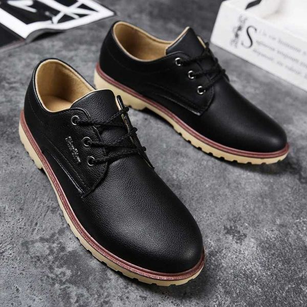autumn men's casual leather sho korean fashion waterproof and breathable middle-aged young
autumn men's casual leather sho korean fashion waterproof and breathable middle-aged young