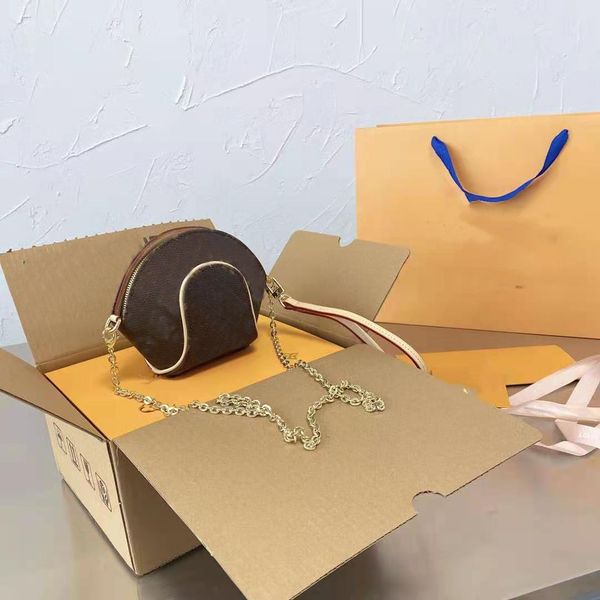 2021 new old flower lady wallet and change purse coins girls women coin purses wallets handbag backpacks, Red;black
2021 new old flower lady wallet and change purse coins girls women coin purses wallets handbag backpacks, Red;black