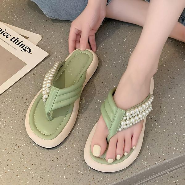 slippers 2021 luxury design pearl sandals women green white big sole comfortable leather beach casual flip flops, Black
slippers 2021 luxury design pearl sandals women green white big sole comfortable leather beach casual flip flops, Black