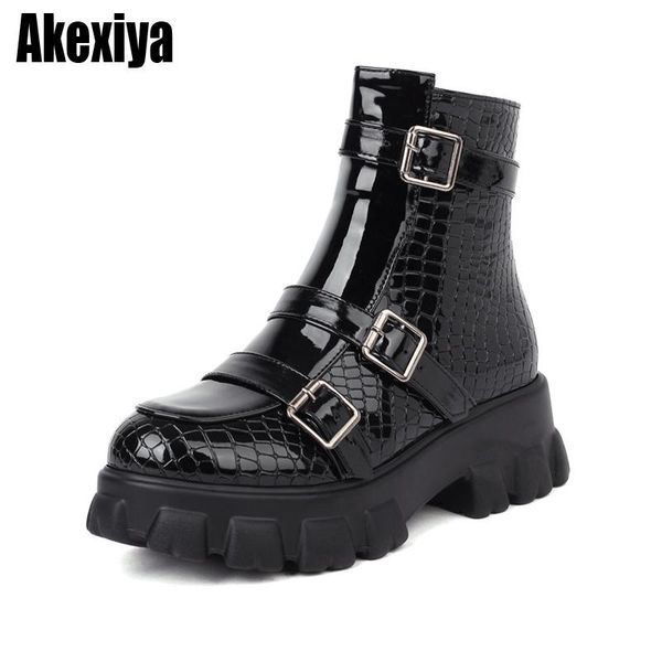 boots autumn winter belt buckle punk platform short female british style fashion rider side zipper bc2119, Black
boots autumn winter belt buckle punk platform short female british style fashion rider side zipper bc2119, Black