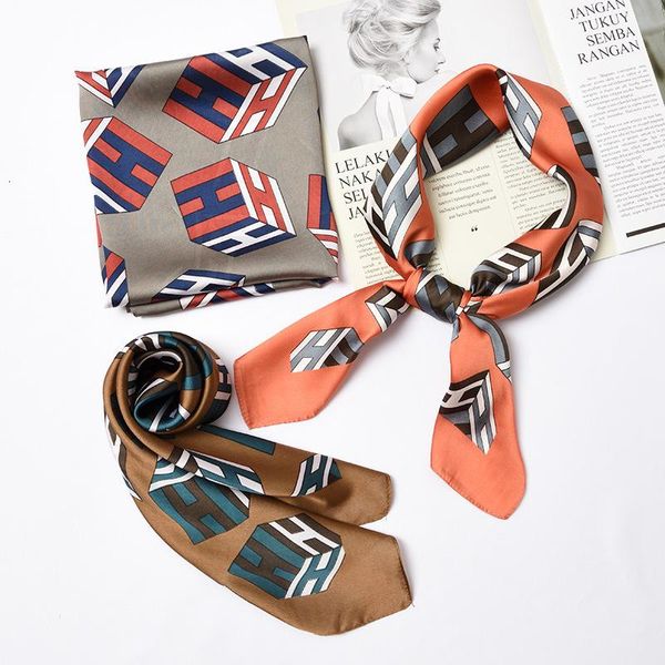 scarves women fashion silk 70*70cm lattice magic cube luxurious small square scarf skinny retro head neck satin, Blue;gray
scarves women fashion silk 70*70cm lattice magic cube luxurious small square scarf skinny retro head neck satin, Blue;gray