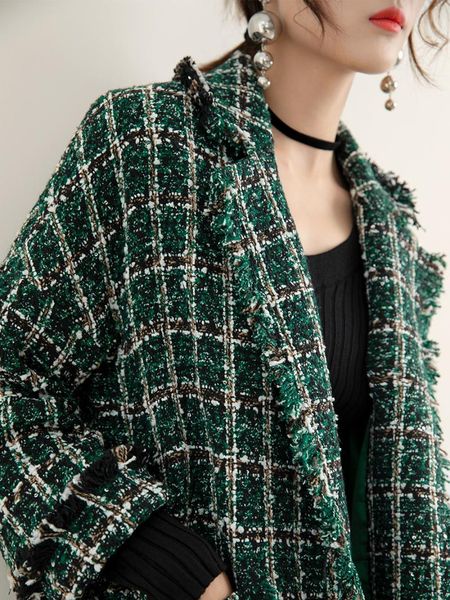 women's wool & blends small fragrance coat women's mid-length retro dark green tweed temperament loose woolen, Black
women's wool & blends small fragrance coat women's mid-length retro dark green tweed temperament loose woolen, Black