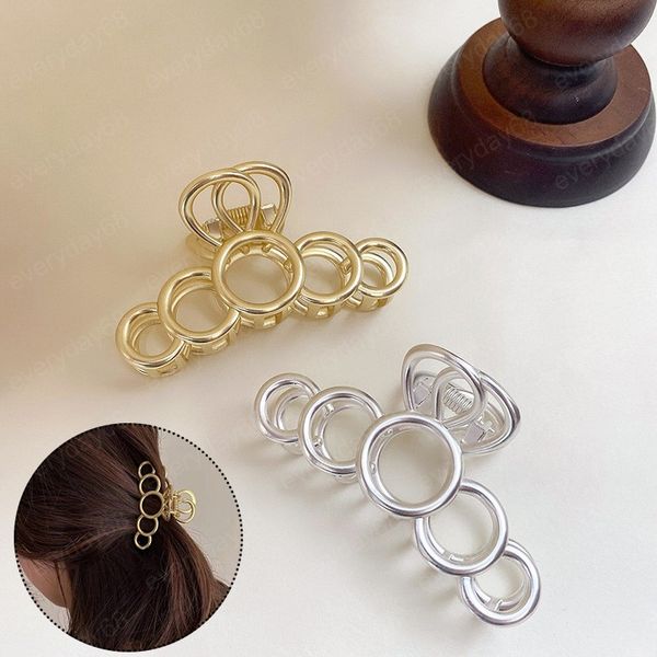 retro circle metal hair clips clamps women french style temperament all match hairpins beautiful fashion headwear hair accessories, Slivery;golden
retro circle metal hair clips clamps women french style temperament all match hairpins beautiful fashion headwear hair accessories, Slivery;golden