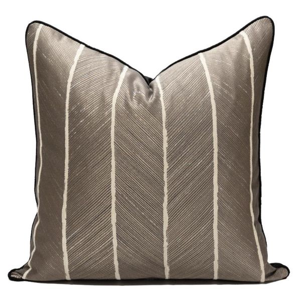 cushion/decorative pillow embroidered cushion cover art design luxury throw black gold case living room sofa
cushion/decorative pillow embroidered cushion cover art design luxury throw black gold case living room sofa