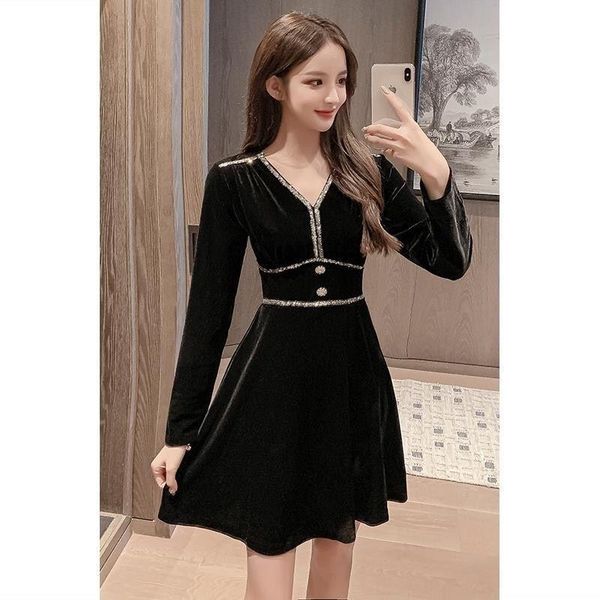 casual dresses women velvet women's v-neck sequin bottom black vestido de mujer femme robe, Black;gray
casual dresses women velvet women's v-neck sequin bottom black vestido de mujer femme robe, Black;gray