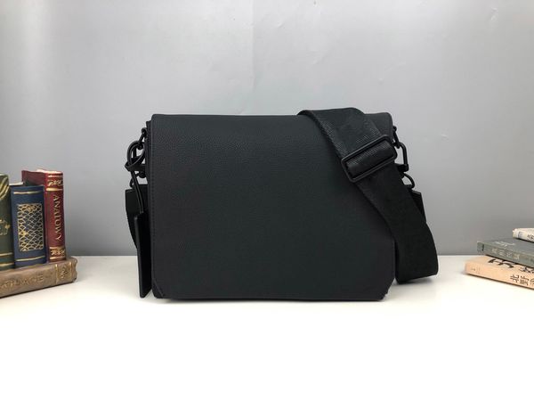 new shoulder bags women handbag crossbody bag brands designer handbags flower printing bag size:30.5 x 24.0 x 10.0 cm1, Black
new shoulder bags women handbag crossbody bag brands designer handbags flower printing bag size:30.5 x 24.0 x 10.0 cm1, Black