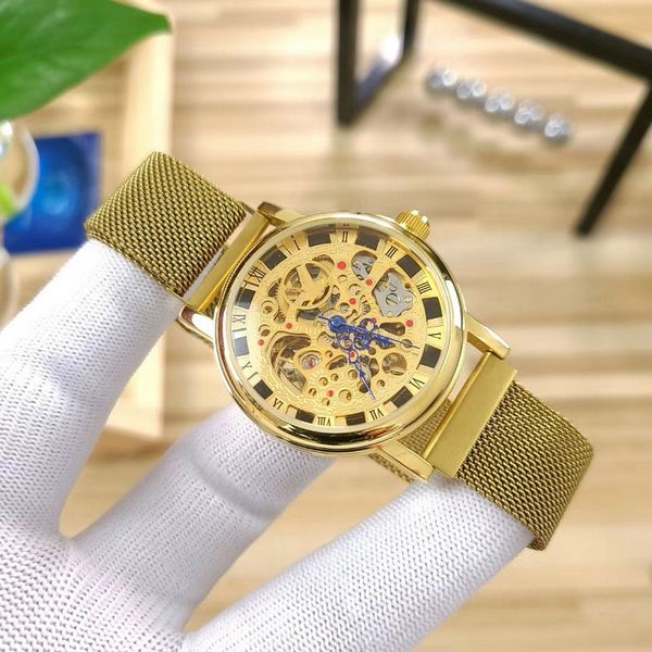 2021 luxury watches three stitches automatic mechanical watch designer watches lou brand new fashion casual sports style, Slivery;brown
2021 luxury watches three stitches automatic mechanical watch designer watches lou brand new fashion casual sports style, Slivery;brown