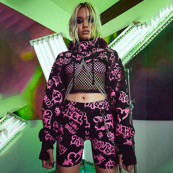 harajuku loose splice metal chian long sleeve hooded crop women fashion street graffiti printed short hoodies, White
harajuku loose splice metal chian long sleeve hooded crop women fashion street graffiti printed short hoodies, White
