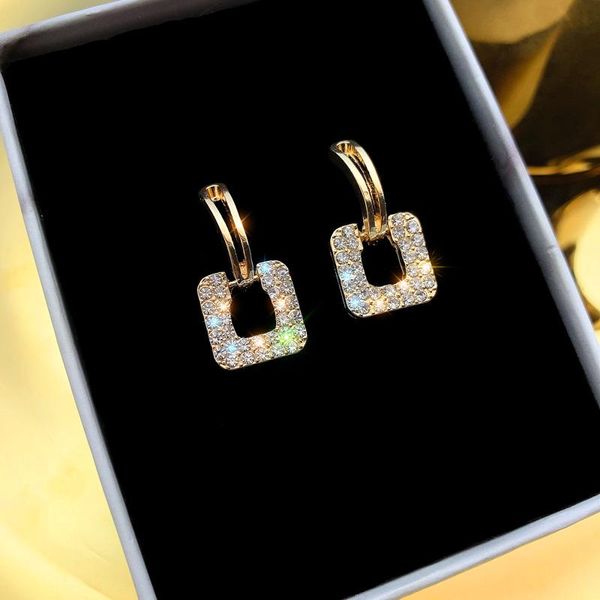 dangle & chandelier fashion jewelry square geometric earrings for women crystal luxury wedding rhinestone earring gold color statement 2021, Silver
dangle & chandelier fashion jewelry square geometric earrings for women crystal luxury wedding rhinestone earring gold color statement 2021, Silver