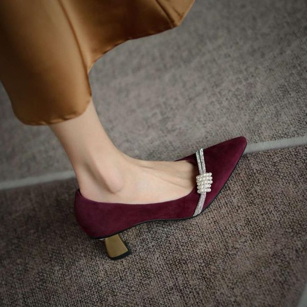 dress shoes 2021 early spring arrival high heels women's pumps sheep suede pointed toe pearl decoration elegant women, Black
dress shoes 2021 early spring arrival high heels women's pumps sheep suede pointed toe pearl decoration elegant women, Black