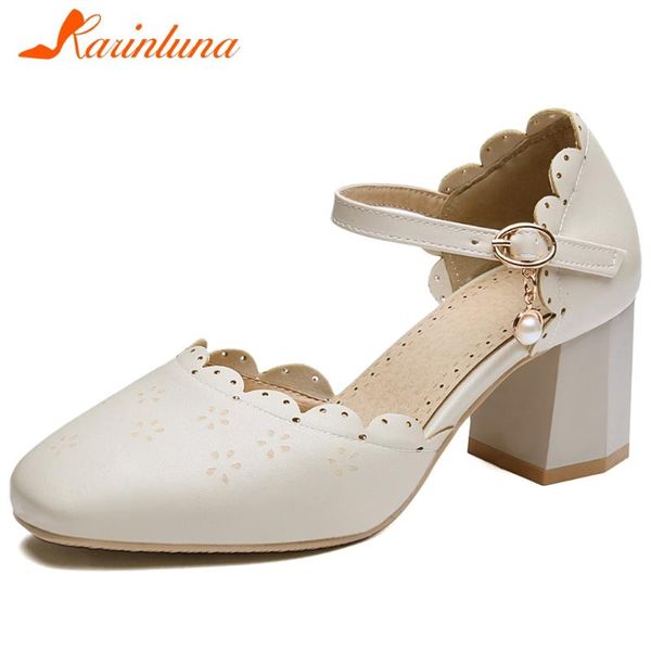 dress shoes karin sweet lady 2021 fashion spring summer sandals square high heels women pearl decoration woman, Black
dress shoes karin sweet lady 2021 fashion spring summer sandals square high heels women pearl decoration woman, Black