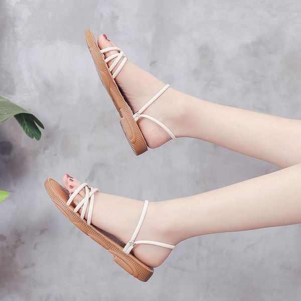 slippers 2021 summer sandals women shoes flat thick bottom beach fashion students female cross tie woman, Black
slippers 2021 summer sandals women shoes flat thick bottom beach fashion students female cross tie woman, Black