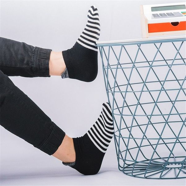 sale2021 fashion on new explosions casual vintage striped multi-color nice socks men cotton nostrils 50*, Black
sale2021 fashion on new explosions casual vintage striped multi-color nice socks men cotton nostrils 50*, Black