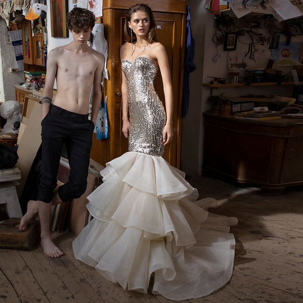 sparkling silver sequins mermaid evening dresses sweetheart neck ruffles tiered organza elegant formal party prom dress tailored, Black;red
sparkling silver sequins mermaid evening dresses sweetheart neck ruffles tiered organza elegant formal party prom dress tailored, Black;red