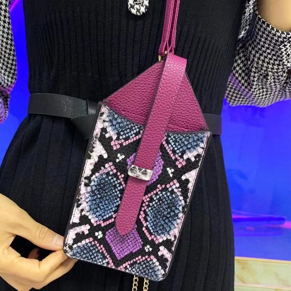 wallets fashion ins phone bag women crosssbody shoulder holder purse pouch with chain handle, Red;black
wallets fashion ins phone bag women crosssbody shoulder holder purse pouch with chain handle, Red;black