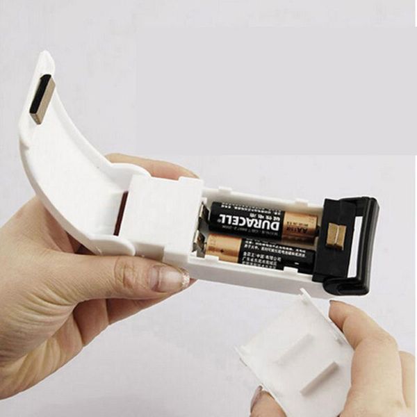 bag clips handheld mini portable electric heat sealing packing plastic kitchen tool home use
bag clips handheld mini portable electric heat sealing packing plastic kitchen tool home use
