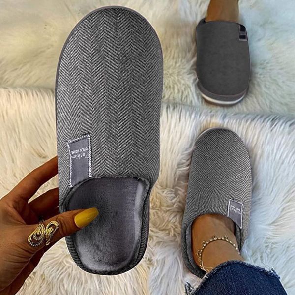 slippers classic men women plush furry winter warm fur shoes non-slip thick soled boys girls home indoor, Black
slippers classic men women plush furry winter warm fur shoes non-slip thick soled boys girls home indoor, Black
