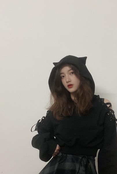 new autumn winter women punk gothic girls black velvet hoodies hollow out long sleeve hooded sweatshirt casual pullover
new autumn winter women punk gothic girls black velvet hoodies hollow out long sleeve hooded sweatshirt casual pullover