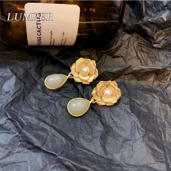 dangle & chandelier lumper 2021 retro simple gangfeng camellia earrings three dimensional flower korean style, Silver
dangle & chandelier lumper 2021 retro simple gangfeng camellia earrings three dimensional flower korean style, Silver