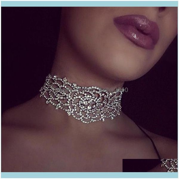 & pendants jewelrylady luxury hollow rhinestone crystal choker necklace party elegant wedding jewelry necklaces for women girls gift ch, Golden;silver 
& pendants jewelrylady luxury hollow rhinestone crystal choker necklace party elegant wedding jewelry necklaces for women girls gift ch, Golden;silver