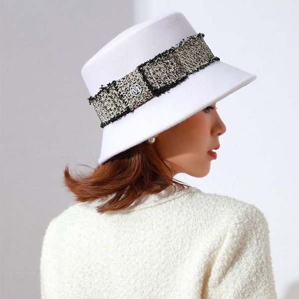 stingy brim hats 2021 winter grade bride wedding white fedora hat lady elegant 100% australia wool flat bucket 55-58cm, Blue;gray
stingy brim hats 2021 winter grade bride wedding white fedora hat lady elegant 100% australia wool flat bucket 55-58cm, Blue;gray