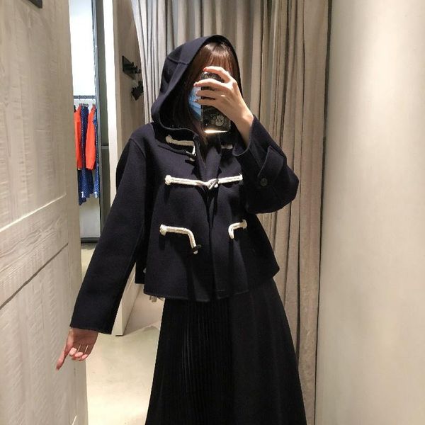 women's wool & blends autumn and winter 21 m family italian ox horn buckle hooded short double-sided hand sewn cashmere coat, Black
women's wool & blends autumn and winter 21 m family italian ox horn buckle hooded short double-sided hand sewn cashmere coat, Black