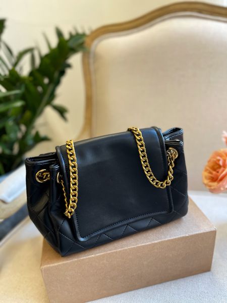 brand classic designers shoulder bags crossbody bag genuine leather luxury handbags size 22cm
brand classic designers shoulder bags crossbody bag genuine leather luxury handbags size 22cm
