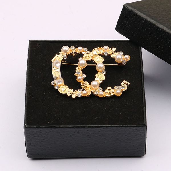 2020 new c double perfume bottle flower pearl temperament brooch fashion all match little fragrance accessories4, Gray
2020 new c double perfume bottle flower pearl temperament brooch fashion all match little fragrance accessories4, Gray