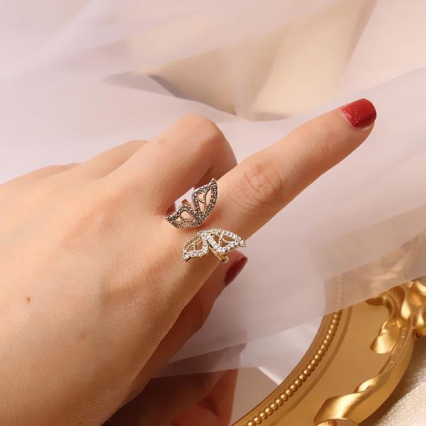 cluster rings south korea's design fashion jewelry exquisite copper inlaid zircon small butterfly fluttering girl open index finger rin, Golden;silver
cluster rings south korea's design fashion jewelry exquisite copper inlaid zircon small butterfly fluttering girl open index finger rin, Golden;silver