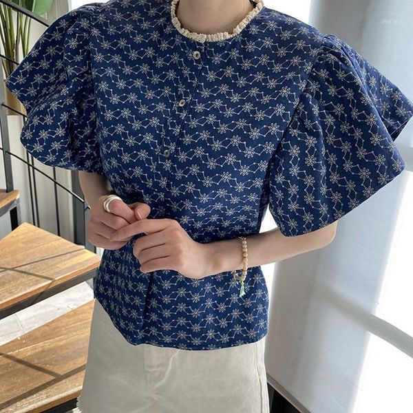 women's blouses & shirts sweet petal sleeve design o-neck single-breasted lace trim shirt&blouse summer women female office work wear, White
women's blouses & shirts sweet petal sleeve design o-neck single-breasted lace trim shirt&blouse summer women female office work wear, White