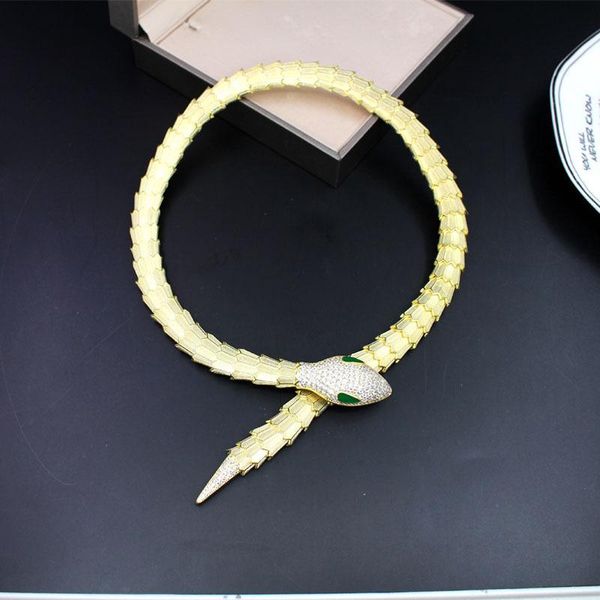 chokers fashion arrival full zircon decorative sparkling trendy designer women pendant necklace, Golden;silver
chokers fashion arrival full zircon decorative sparkling trendy designer women pendant necklace, Golden;silver