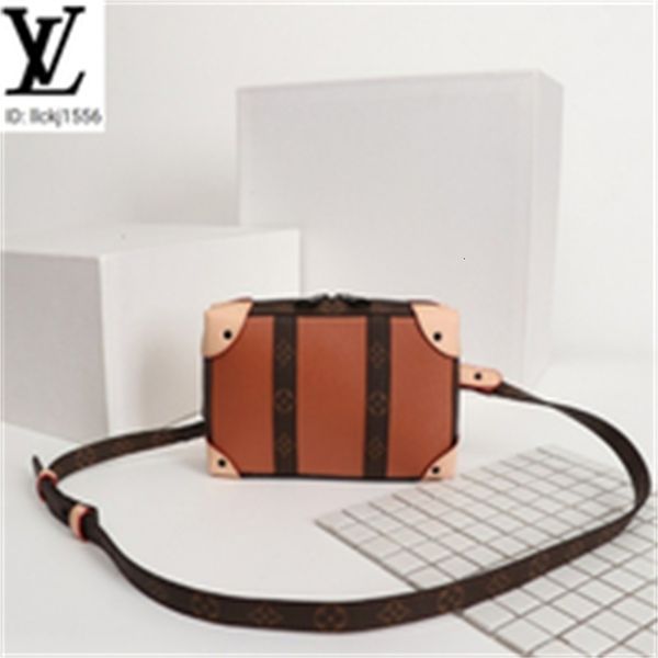 cross bag m56322 new brand grain leather crossbody box designer women handbags iconic bags luxury handles shoulder bags 074b totes cross, Red;black
cross bag m56322 new brand grain leather crossbody box designer women handbags iconic bags luxury handles shoulder bags 074b totes cross, Red;black
