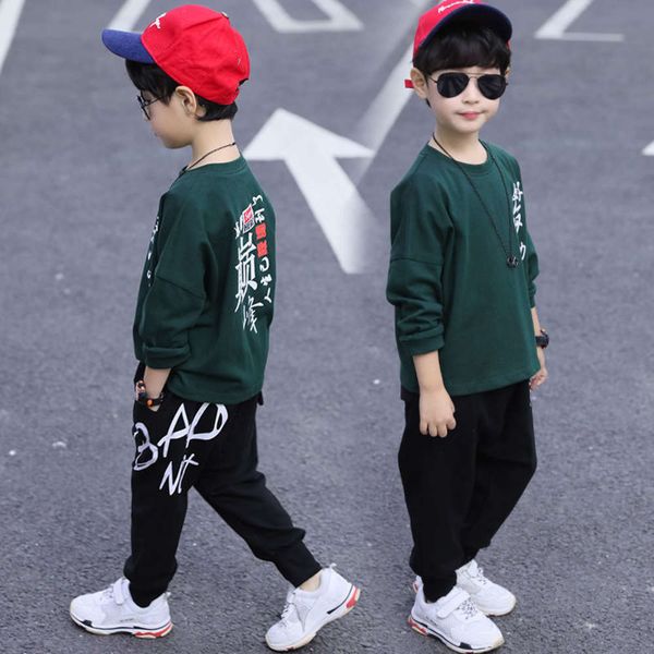long clothing new boys' spring children's suit 2021 sleeve two-piece sweater 
long clothing new boys' spring children's suit 2021 sleeve two-piece sweater