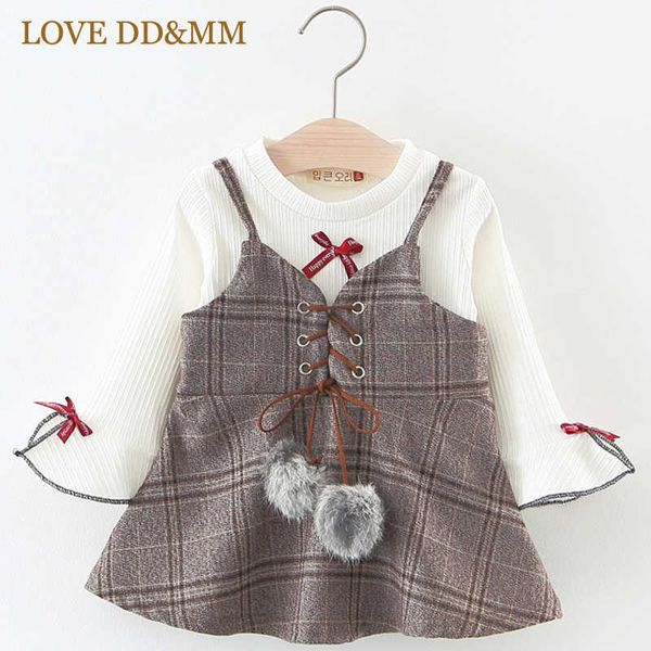 love dd&mm girls sets spring children's fashion white shirt + ball grid plaid dress two sets 210715 
love dd&mm girls sets spring children's fashion white shirt + ball grid plaid dress two sets 210715