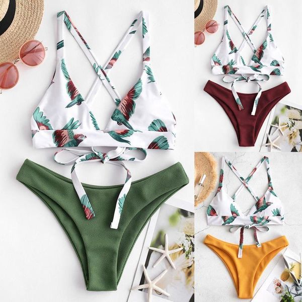 swimming pack micro women batmode bikini set print leaf push-up padded batsuit beachwear, White;black
swimming pack micro women batmode bikini set print leaf push-up padded batsuit beachwear, White;black