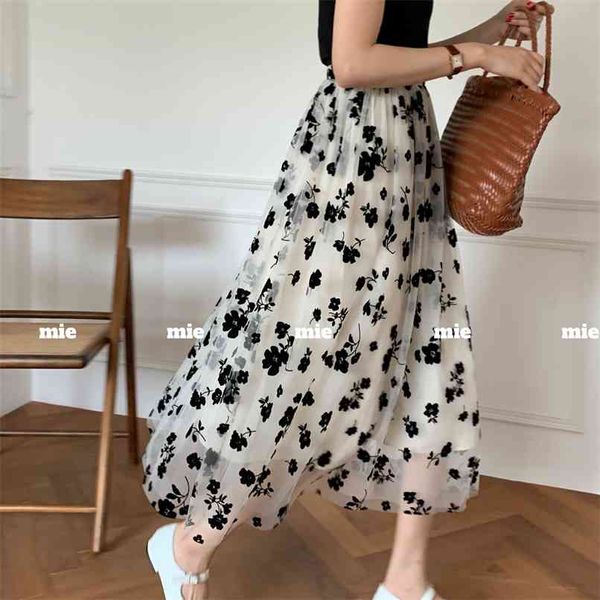 summer elegant lace embroidery floral mesh midi skirts women elastic waist print pleated a line long tulle 210529, Black
summer elegant lace embroidery floral mesh midi skirts women elastic waist print pleated a line long tulle 210529, Black